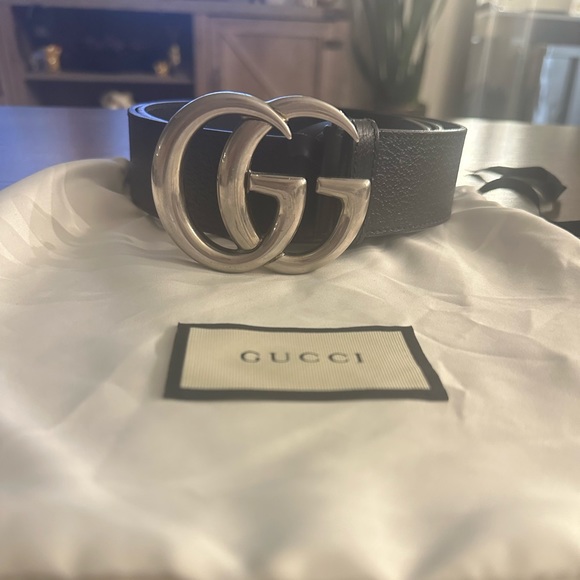 Men’s Double G Leather Gucci Belt - Picture 7 of 12